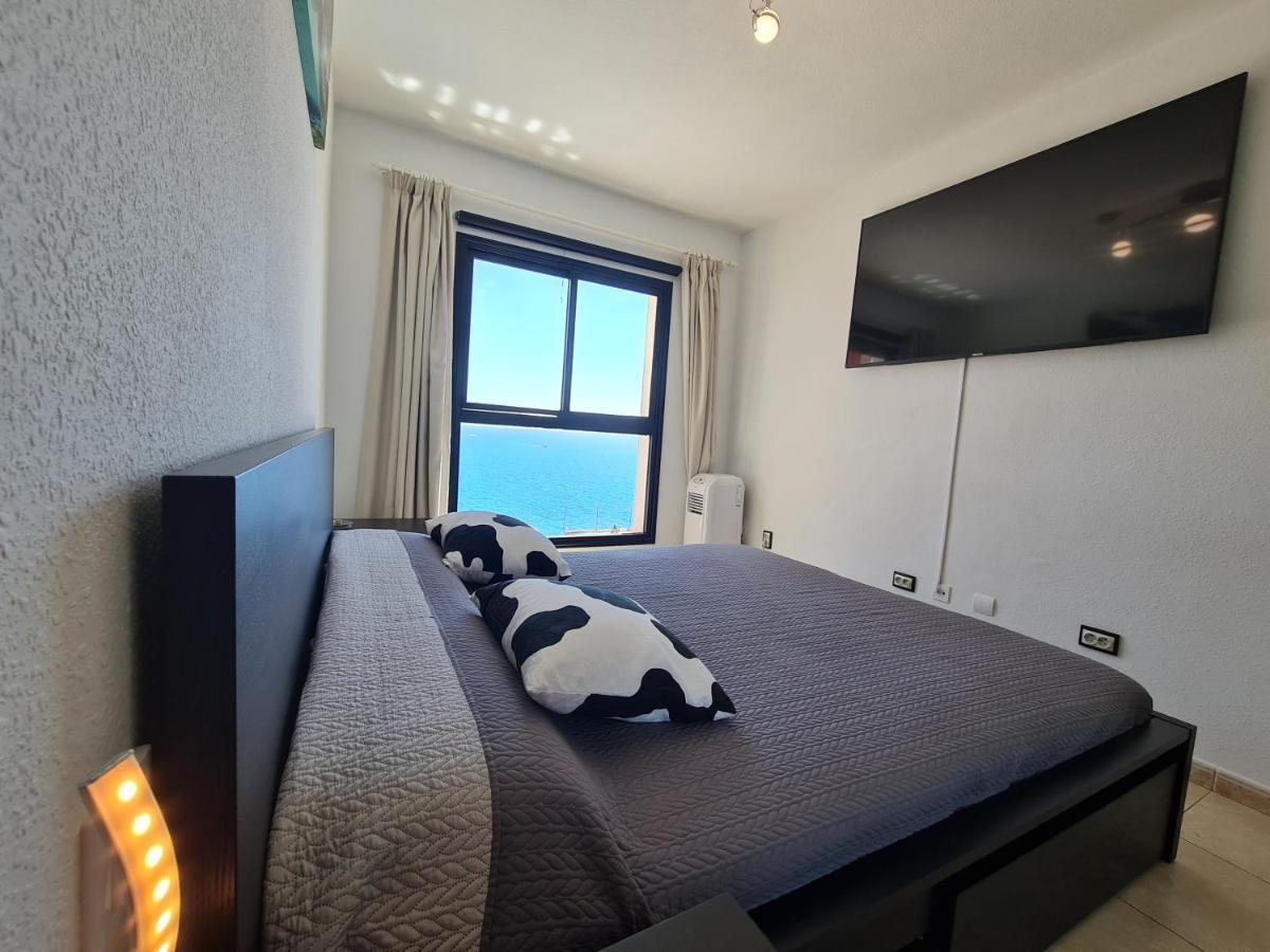 Deluxe 3 Rooms74M2,2Air Condit 2Tv Seaview On Amadores,2 Heatpools, Parking, 600 Mb,Dishwasher,2Lift,,3 Beaches بلايا ذيل كورا المظهر الخارجي الصورة